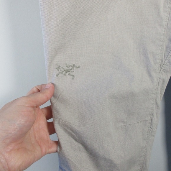 Arc'teryx Straight Leg Pants Women 6 Grey Cotton Blend Hiking Outdoor Casual 280 - Picture 8 of 13